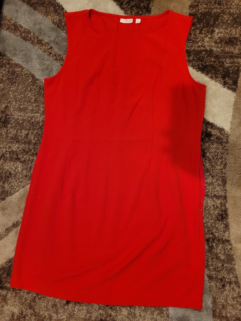Sleeveless Red Shift Dress by
